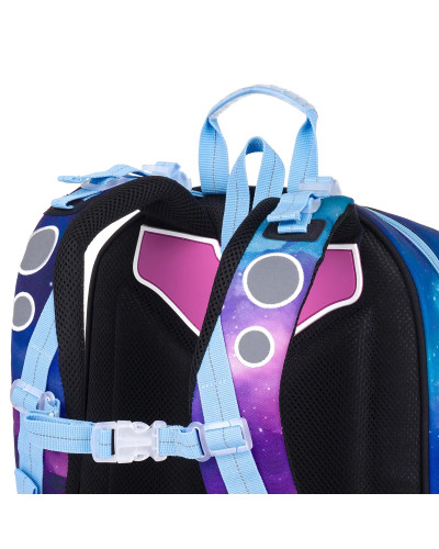 Školský batoh s motívom múdrej sovičky a hviezdnej oblohy, ideálny pre dievčatá, ktoré chcú mať svoj svet ukrytý za zipsom