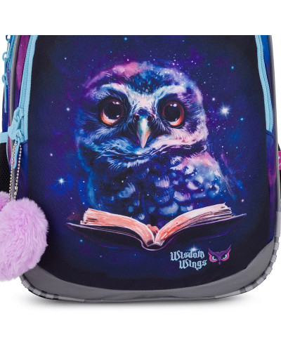 Školský batoh s motívom múdrej sovičky a hviezdnej oblohy, ideálny pre dievčatá, ktoré chcú mať svoj svet ukrytý za zipsom