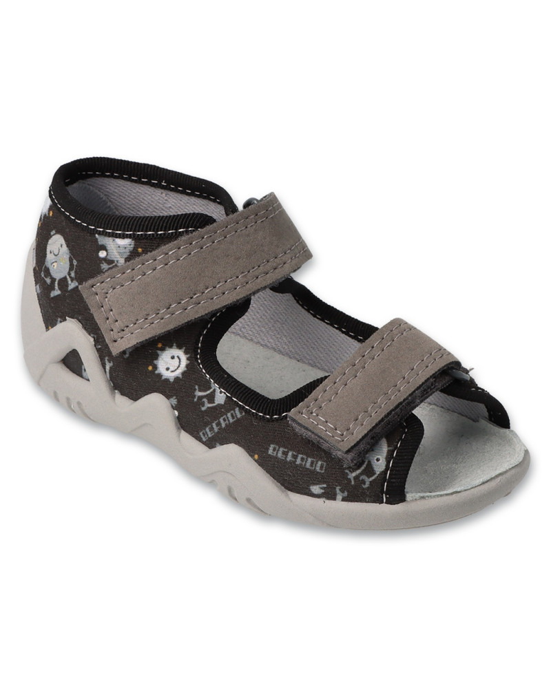 BEFADO-chlapčenské prezuvky so sivými príšerkami:kráčajte do sveta fantázie s očarujúcimi detailmi a pohodlím na každý krok👣👀