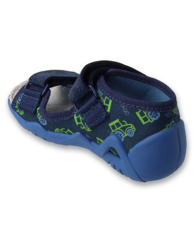 BEFADO - chlapčenské prezuvky s traktorom – pohodlie, ktoré sa nesie na krídlach detskej radosti 🚜👟