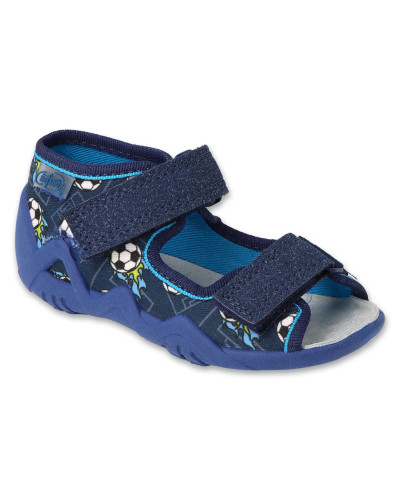 BEFADO - rýchlosť na nohách: chlapčenské prezuvky s futbalovou loptou v plameňoch – rýchly krok do brány! ⚽🔥