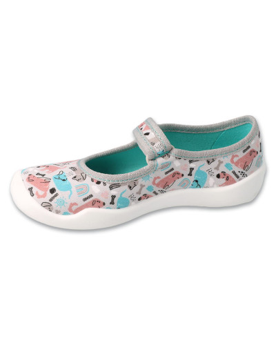 BEFADO -🌸očarujúci krôčik do sveta rozprávok – dievčenské prezuvky so psíkmi 🐶✨