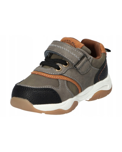 AmericanClub - šedá elegancia s dotykom dobrodružstva–chlapčenské tenisky,kde sa snúbi sila ocele, teplo dreva a pevnosť skaly🌟🌳