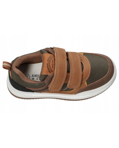 🍂 Chlapčenské tenisky v tónoch lístia 🍁 a lesného machu 🌿 – pohodlie a ľahkosť, ako keď sa vznášaš na oblakoch! ☁️