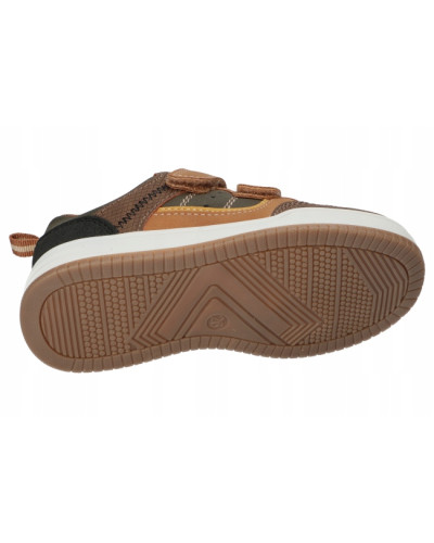 🍂 Chlapčenské tenisky v tónoch lístia 🍁 a lesného machu 🌿 – pohodlie a ľahkosť, ako keď sa vznášaš na oblakoch! ☁️