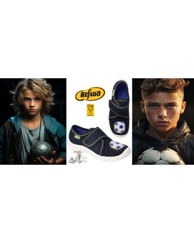 ⚽Chlapčenské prezuvky  s futbalovou loptou – rýchly krok a pohodlie💚👟