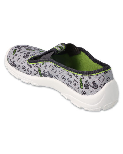 BEFADO 🏆športový krok k úspechu – papučky, ktoré nesú eleganciu a silu víťazov až do školských lavíc ⚽👟