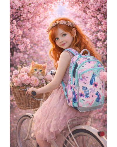 Nežná blízkosť – dievčenský školský set s batohom Topgal COCO 26006 a peračníkom s mačiatkom